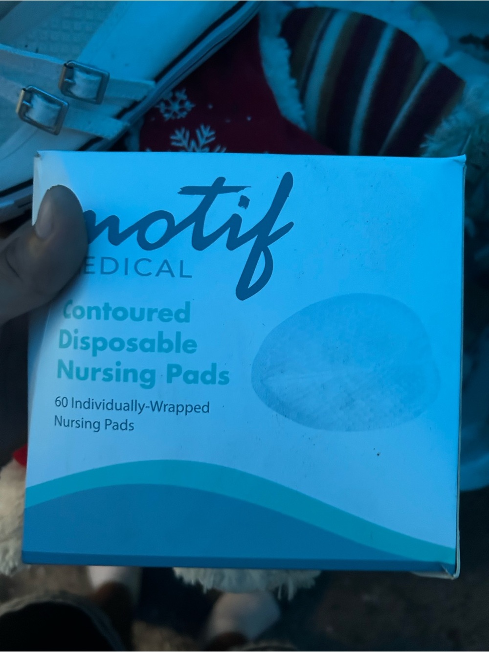 Motif Medical Contoured Disposable Nursing Pads - White (60 Count)